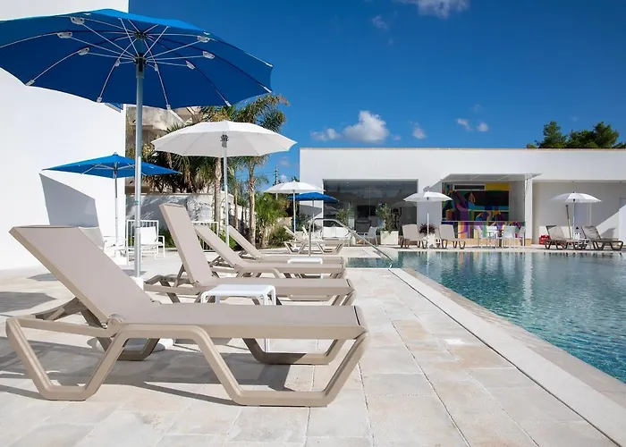 Azzurra Aparthotel