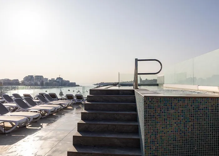 Alavits Hotel By St Hotels