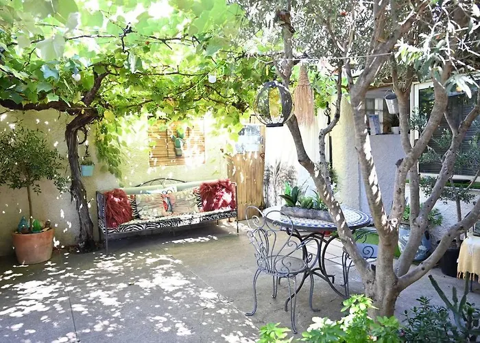 Studio Cosy " La Tarente Doree "