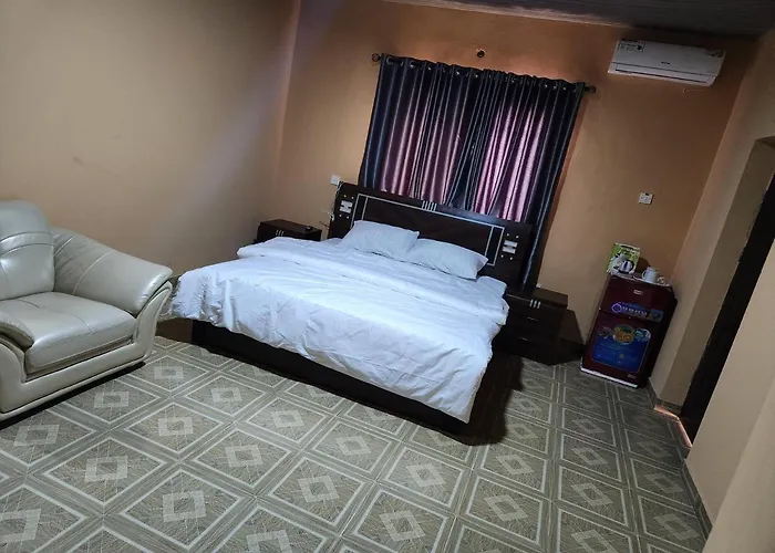 See Good Guest House Enimarire
