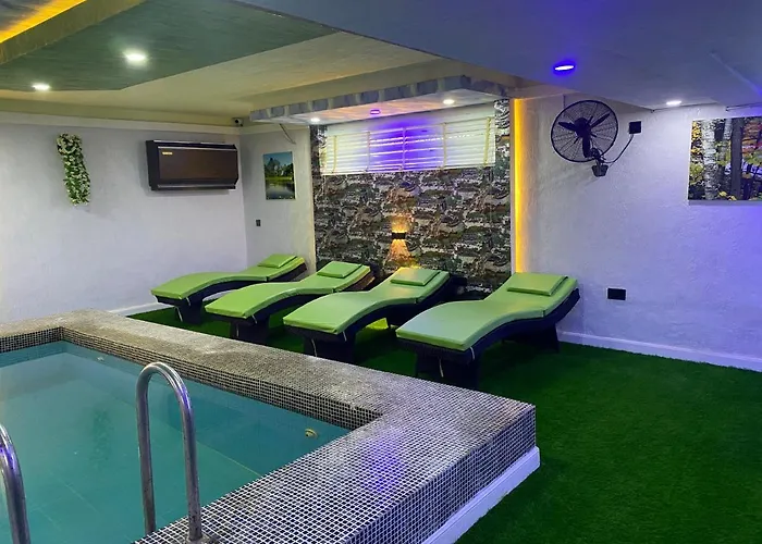 Mok Apartments & Suites