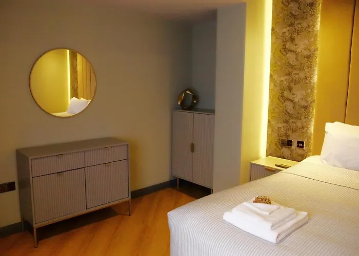 Signature Apartments