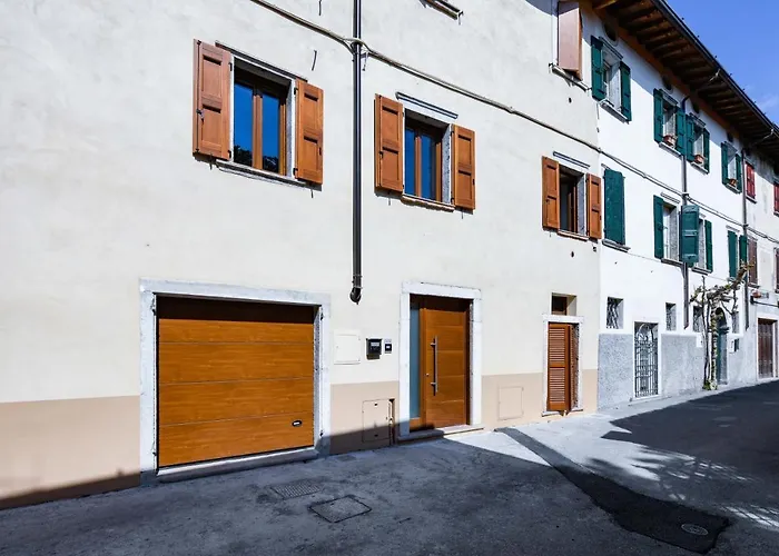 Casa Contrada