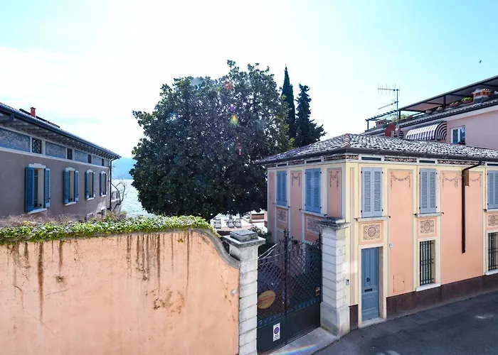 Casa Contrada