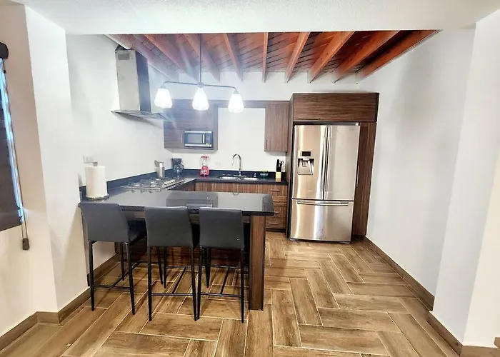 * Elegante * Departamento Pitagoras 4