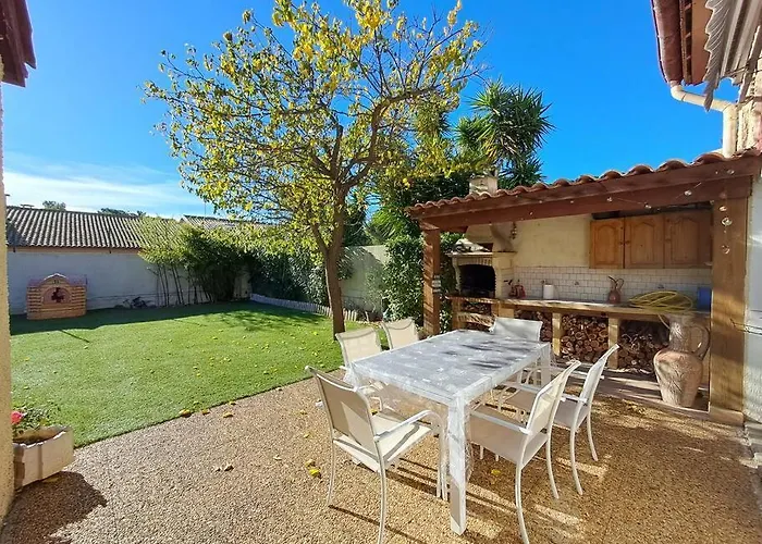 Le Ces-Spacieuse Maison - Wifi Jardin - Parking Gratuit - 15Min Des Plages