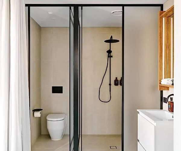 Central Club Hotel - North Melbourne