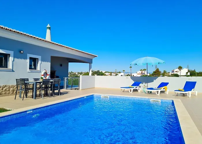 Casa Limao - Private Pool & Garden - Beach & Center 650M