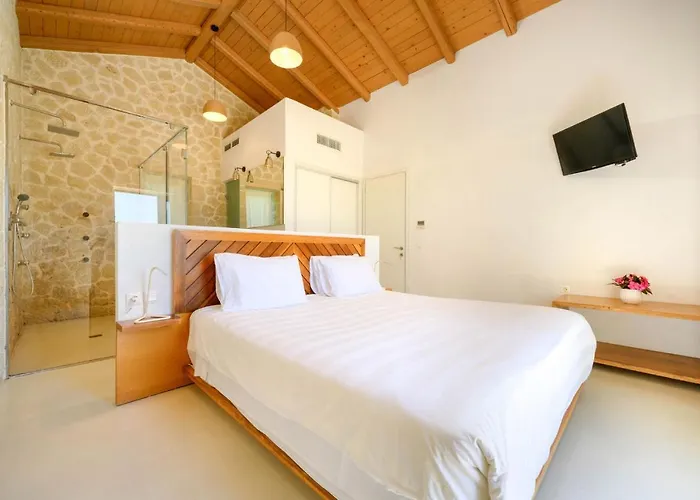 Lithari Luxury Villas