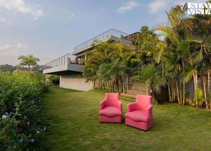 Aarna House By Veo, Stayvista - 4Bhk With Lake View & Bbq