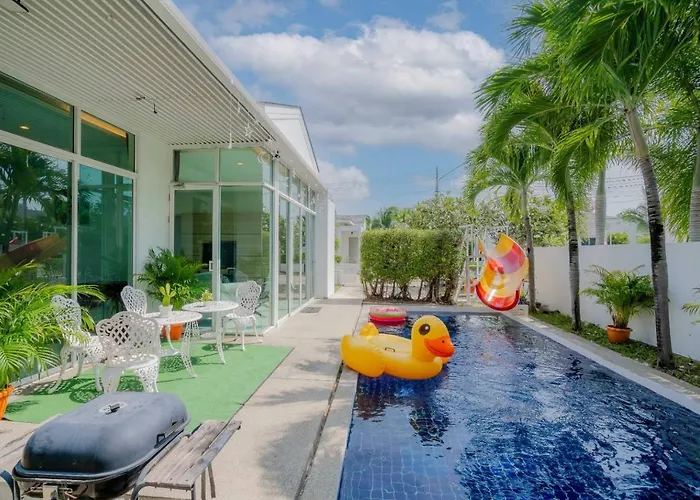 City Beach Cha-Am Pool Villa