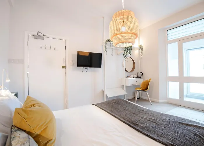 Bendene Townhouse - Exeter