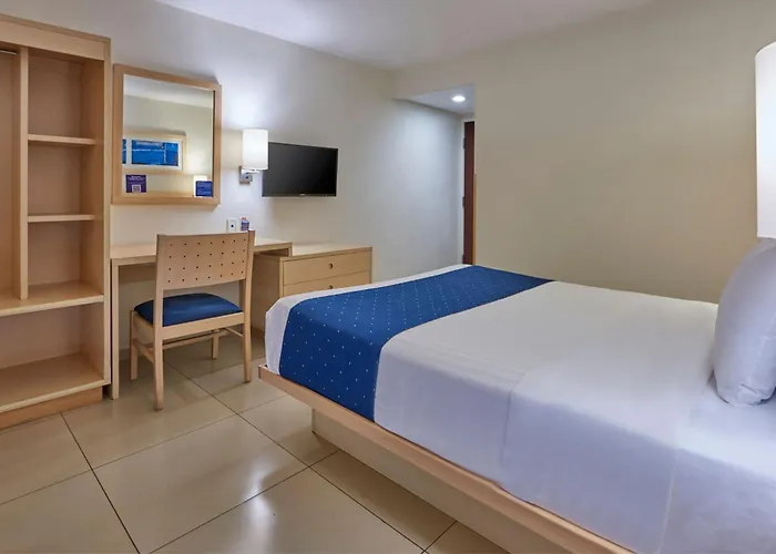 City Express By Marriott Manzanillo