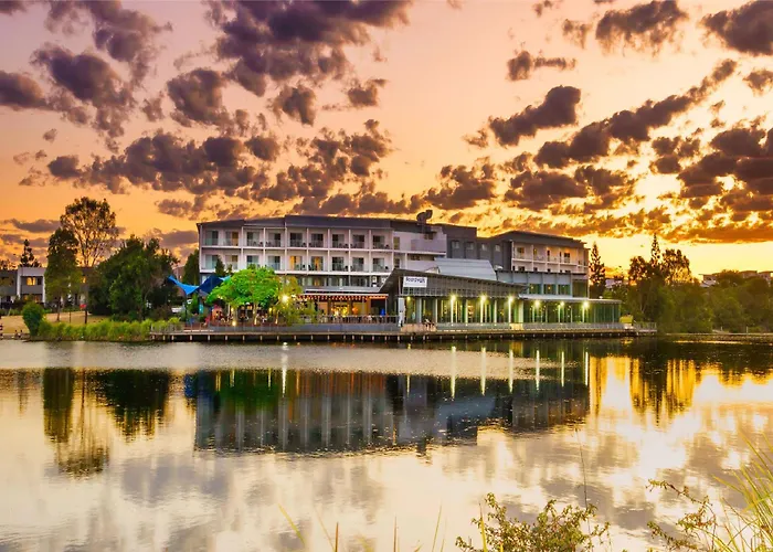 Best Western Plus North Lakes Hotel