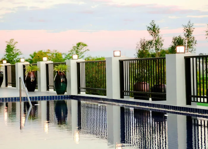 Savan Resorts