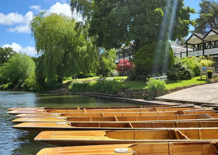 Bath Boating Station