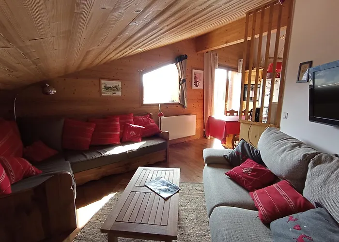Duplex Ski Chalet: Les Saisies Piste-Side Retreat