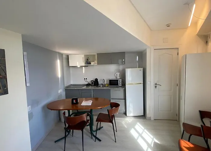 Alojamento Turistico De Queluz - Quartos E Apartamentos