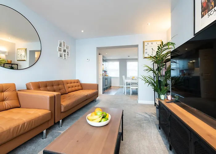 Waimea Apartments - Sea Views South Bay Scarborough Free Parking