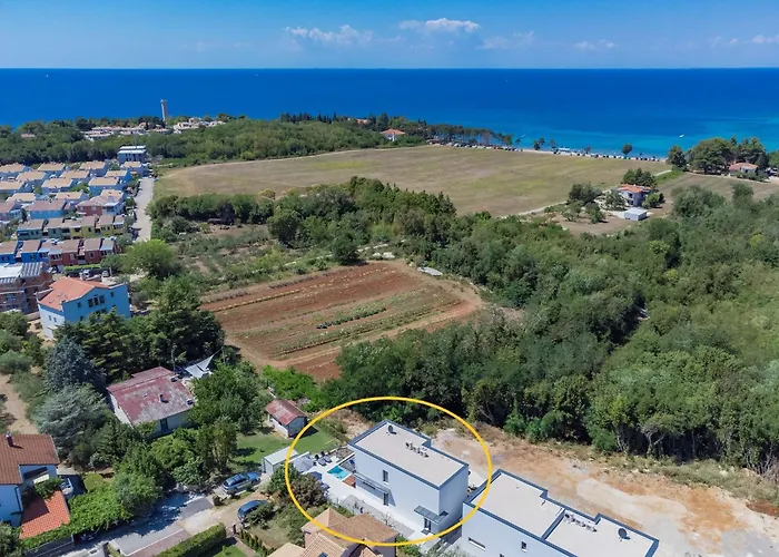 Holiday Home Villa Irena By Interhome