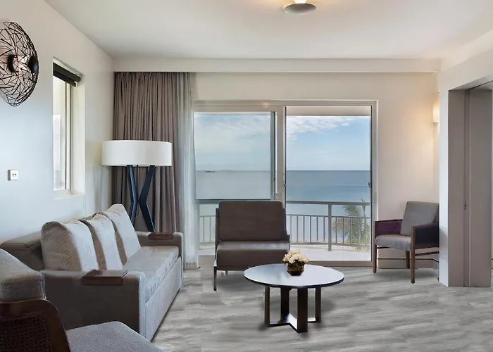 Crowne Plaza Fiji Nadi Bay Resort & Spa, An Ihg Hotel