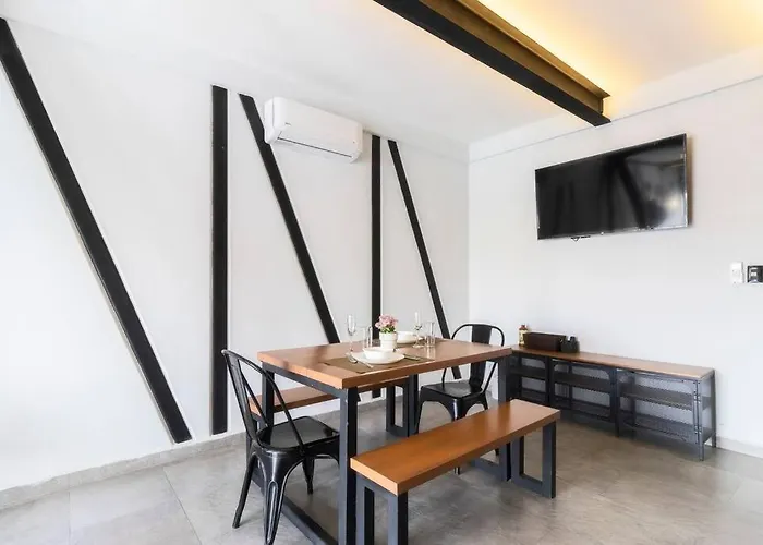 1Ph Hidden Gem In Centro Fits 10 Private Terrace