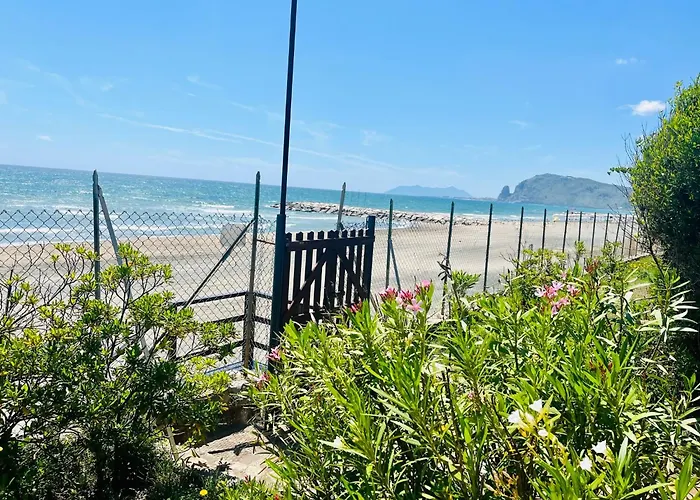 Villa Greg Stupenda Casa Sulla Spiaggia Con Accesso Diretto Al Mare