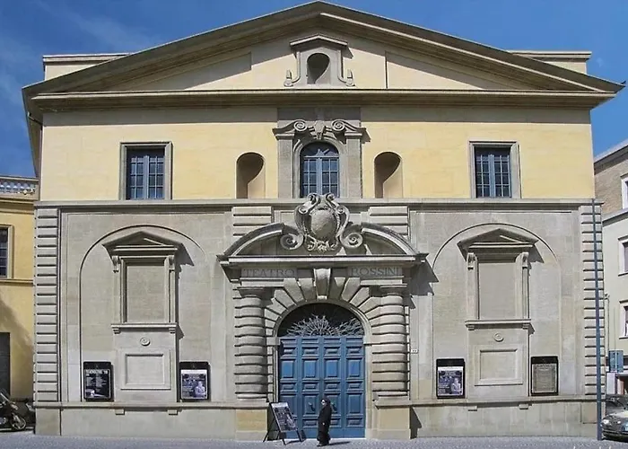 Il Nido Di Silvia A Due Passi Dal Teatro Rossini