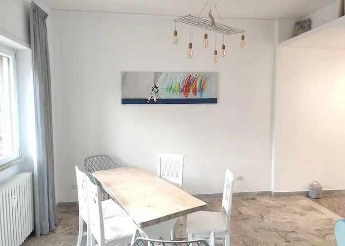 Sunnyhome- Ostia Lido Vista Mare 2 Bagni