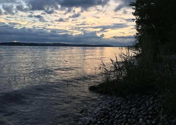 Hochwertige Ferienwohnung In Seenaehe Mit Terrasse & Vollausstattung