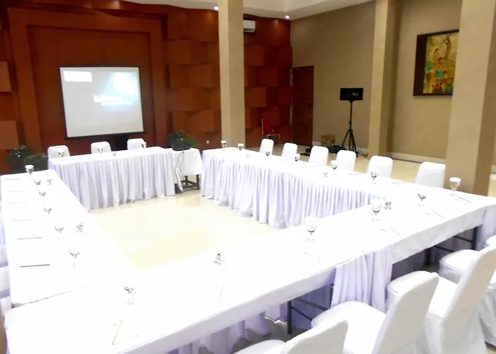 Grant Hotel Subang