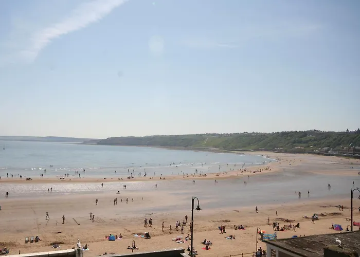 Waimea Apartments - Sea Views South Bay Scarborough Free Parking