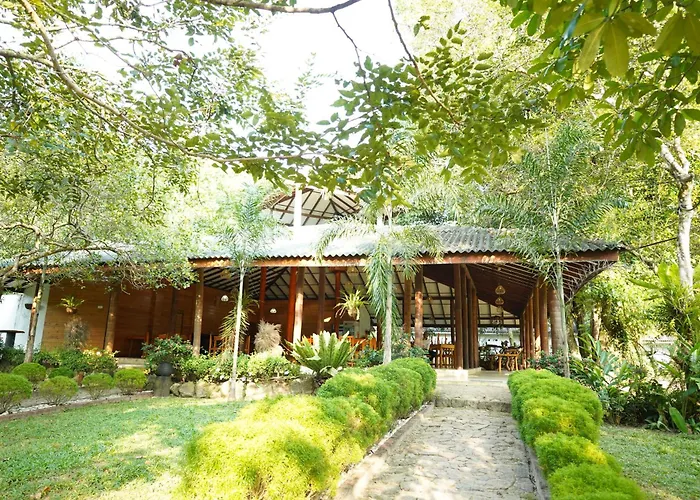 Lake Resort Bolgoda