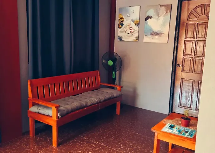 Peace Lily Studio Apartments Panglao