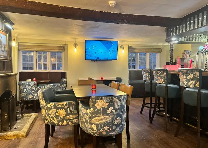 Crown Hotel Cotswold