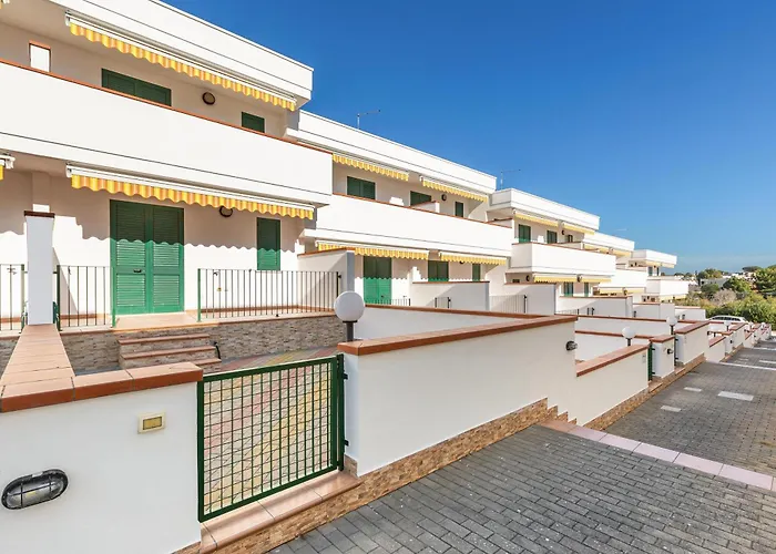 Blusea Beach Apartments