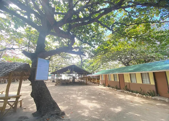 Beach Front Calatagan Apartelle