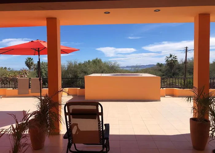 Tres Iguanas Apart Hotel - New, Cozy & Spacious Flats, Short Walk To Beach