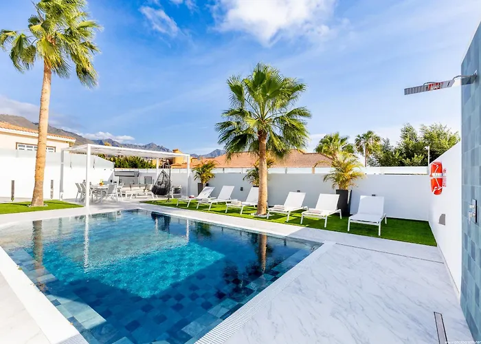 Villa Nicole Wifi, Gym, Heated Pool