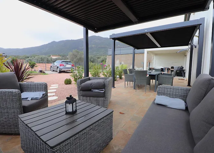 La Maison De Vacances A Ajaccio- Proche Plage Et Aeroport- Exterieur Privatif Avec Barbecue