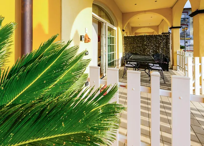 Giardino Dei Colori 107 - Residence Pool&Fitness