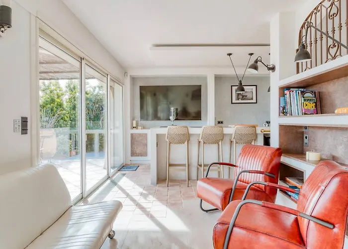 La Villa M A Pramousquier