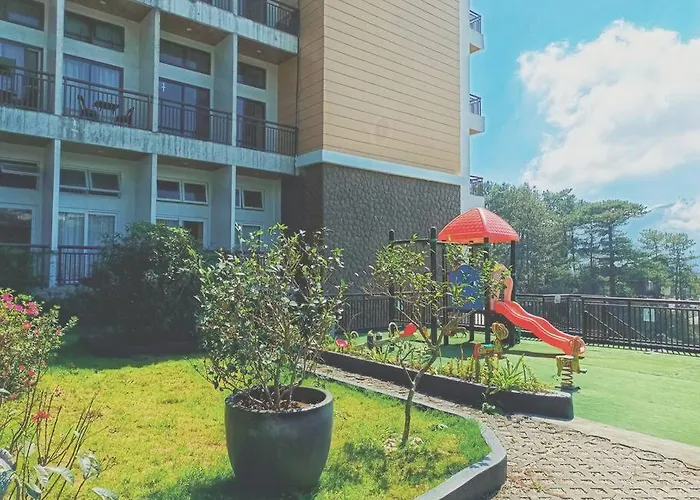 Evergreen Suites Cozy Baguio Loft Retreat