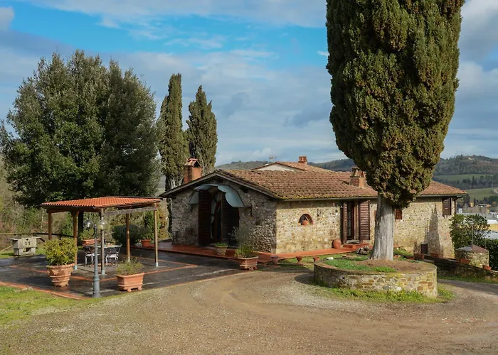 Sambuca, Splendido Giardino Nel Chianti