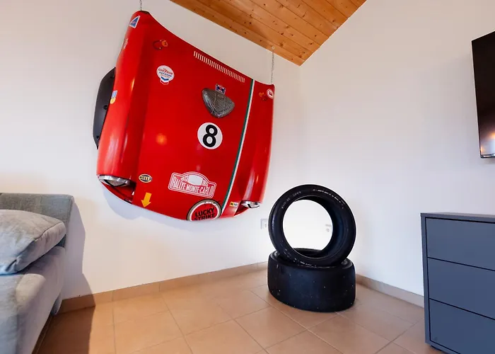 Racing-Chalet