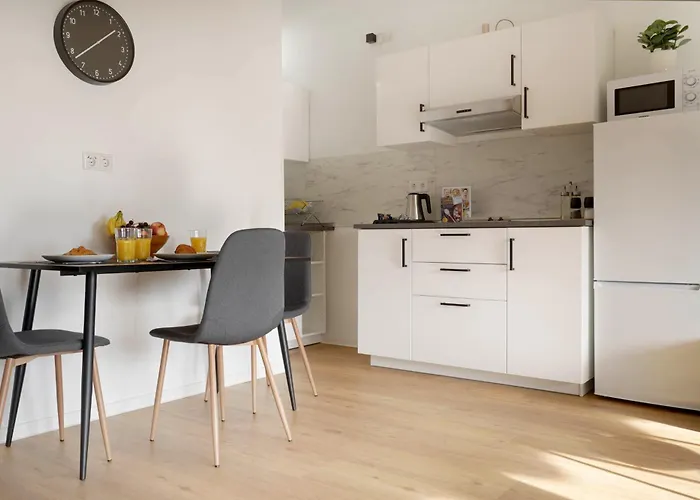 Schoene Apartments In Bad Rothenfelde I Private Parkplaetze Mit Ladesaeulen I Home2Share