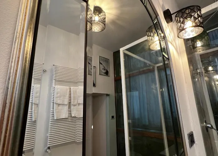 Calefati Gallery Luxury Apartment