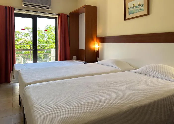 Hotel Avenida Praia