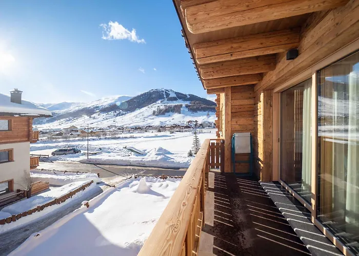 Deschana Lodge