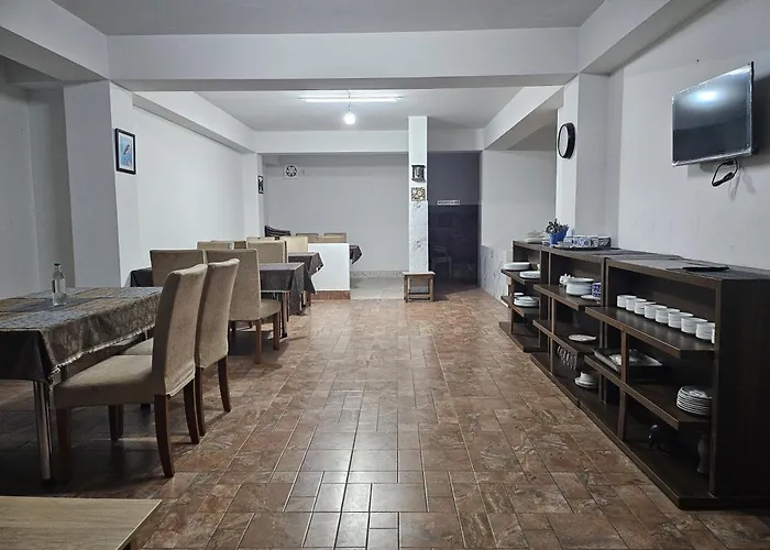 Shanol Residency